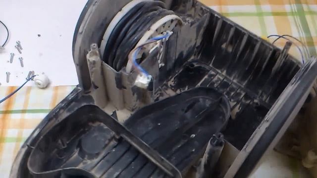 Ремонт пылесоса Самсунг Твин. Замена крыльчатки и подшипников. смотреть онлайн