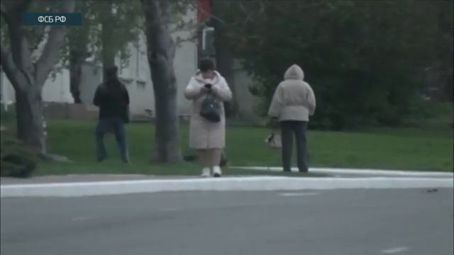 ФСБ задерживает конструктора за госизмену в Ростове смотреть онлайн