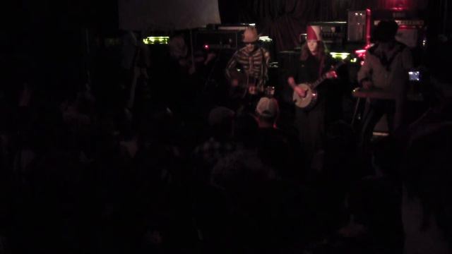 HANK 3 "Long Hauls and Close Calls" смотреть онлайн