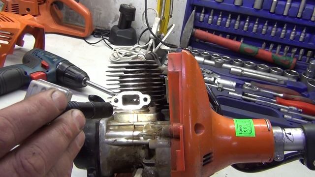 И снова выхлопная система. Нагар, который губит двигатель. смотреть онлайн