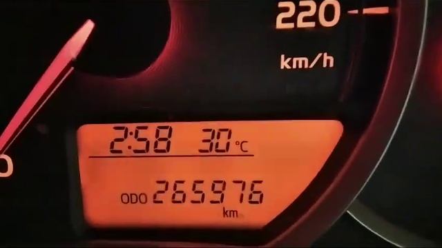 2012 TOYOTA YARIS 1.3 Xi 5DR смотреть онлайн