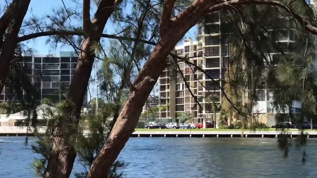 УЛЫБКА НА ЛИЦЕ... А ВНУТРИ ПУСТОТА... смотреть онлайн