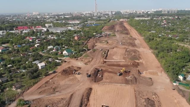 Начало положено - слой щебня ! / автомагистраль Центральная / город Самара / Russia смотреть онлайн
