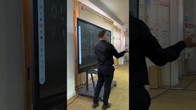 Через признание мы хотим получить энергию. Жанат Кожамжаров Сюцай смотреть онлайн