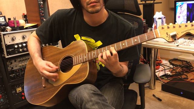 T-tsu & 岸田 - Acousitc Guitar Jam смотреть онлайн