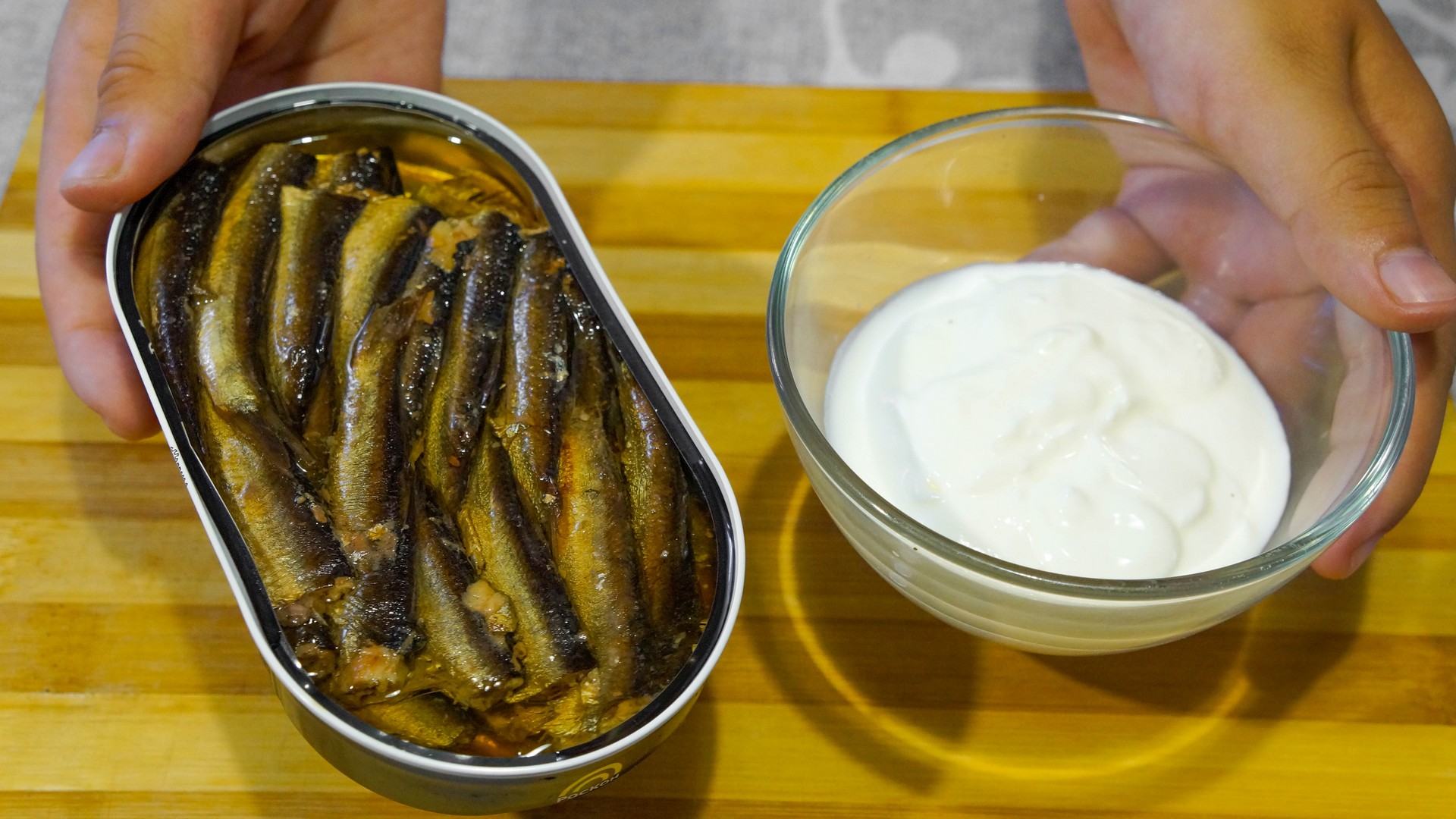 Банка шпротов и немного сметаны! Давно забытый рецепт из шпротов! смотреть онлайн