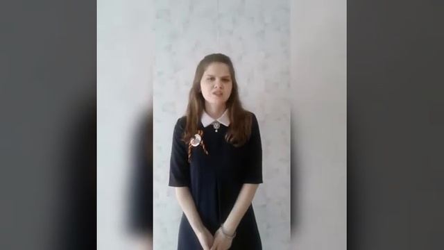 Я уби́т подо Рже́вом...» — стихотворение Александра Твардовского смотреть онлайн