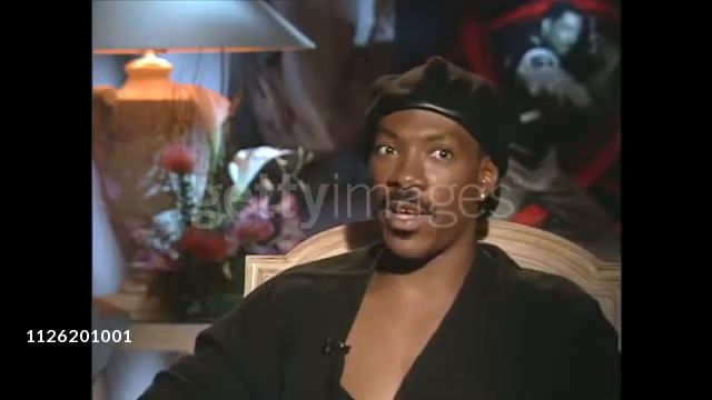 (1994) Eddie Murphy explains fight with John Landis смотреть онлайн