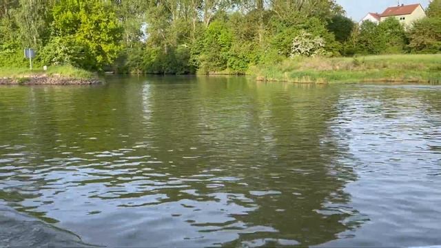 ВЫХОДНЫЕ НА РЕКЕ МАЙН/ЧУТЬ НЕ УПЛЫЛА КАНИСТРА смотреть онлайн