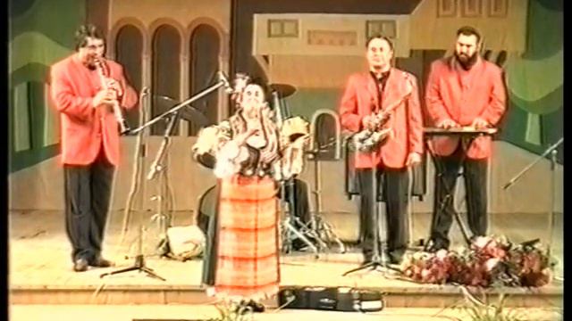 Надка Караджова гост на 20 г творчески юбилей на Тодор Кожухаров - Хасково май 1998 г, май 1998 г смотреть онлайн