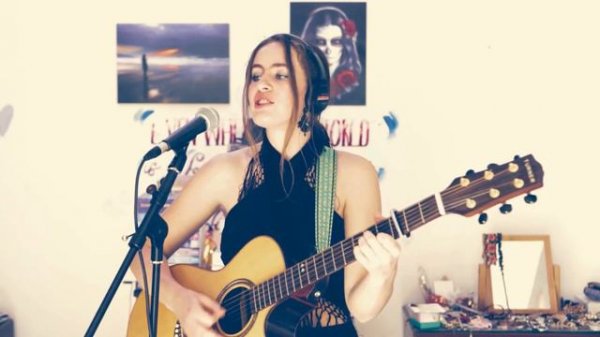 Eurythmics - Sweet Dreams Are Made Of This (Cover by Ellie Brooke McCall)