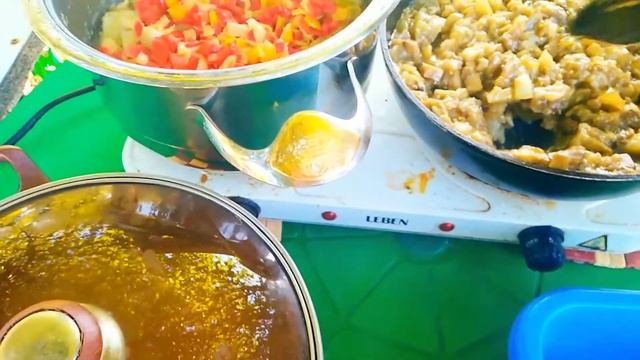 Икра Заморская: баклажановая с кабачками. смотреть онлайн
