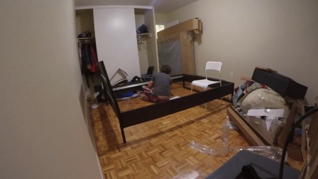 Сірожа и кровать из IKEA