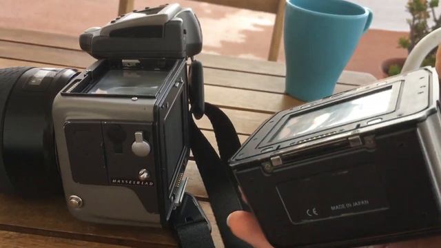 ? Hasselblad H2 Review (Camera Introduction) + Hasselblad H vs V System comparison (500cm vs H2) смотреть онлайн