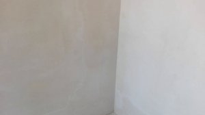 Зачем шлифовать стены между слоями? Нужно ли грунтовать каждый слой?