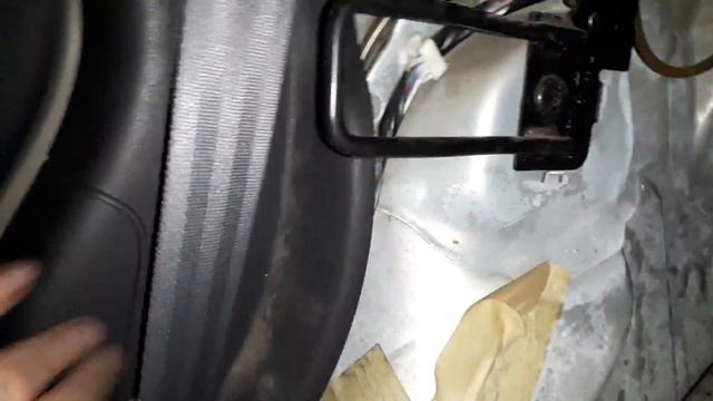 Не открывается люк бензобака! Рено Меган 2 ХЕТЧБЕК смотреть онлайн