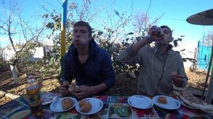 ШАУРМА САРДЕЛЬКИ ПИРОЖОК КТО БЫСТРЕЕ СЪЕСТ ! КТО ПОСЛЕДНИЙ СЪЕСТ МНОГО ЕДЫ