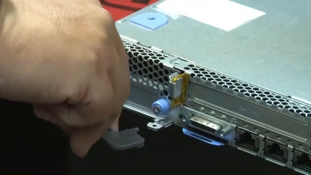 Lenovo NeXtScale nx360 M5 installing a one-bay compute node смотреть онлайн