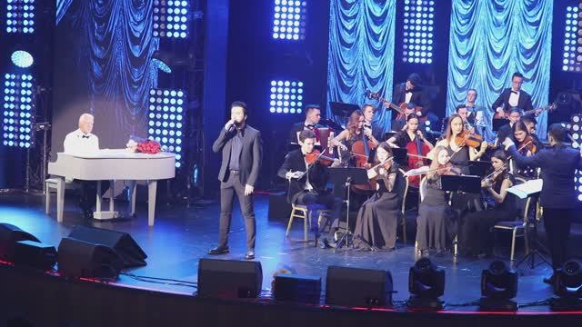 Гела Гуралиа. Чтобы никто не уходил. Vegas City Hall. 15.12.2021.