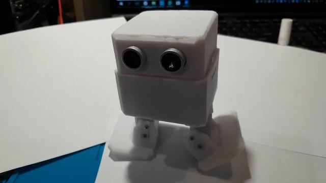 Робот танцор.mp4 смотреть онлайн