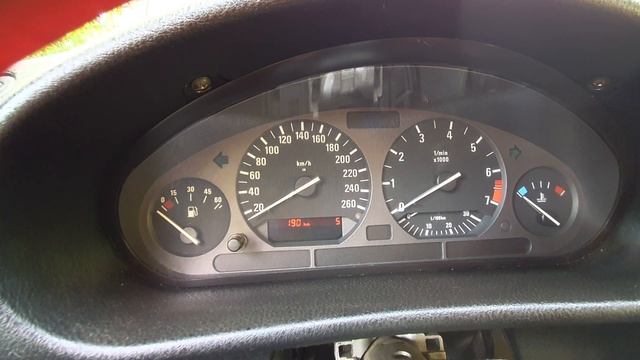 BMW E36 (1993) тест приборной панели смотреть онлайн