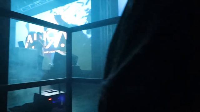 XAVIER WULF & AZIZI GIBSON OPEN FOR AMATEUR HOUR смотреть онлайн