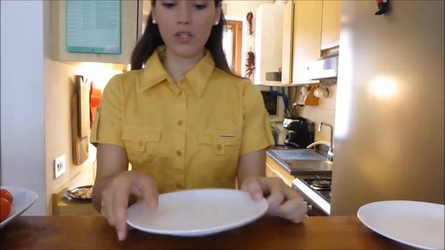 TRUCCO SBUCCIARE velocemente una testa d'AGLIO e tagliare i pomodori in un attimo- RICETTE DI GABR смотреть онлайн