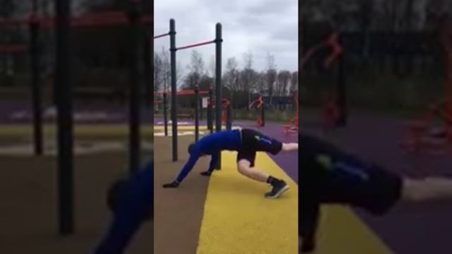 Простой комплекс ОФП для всех без дополнительного оборудования для поддержки формы. смотреть онлайн