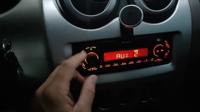 Rádio Original Renault Sandero Com Bluetooth