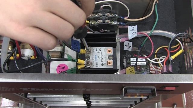 Changing Solid State Relay | Thermodyne Food Service Products смотреть онлайн
