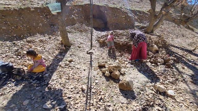 Single Mother: Many Hardships Experienced By The Displaced Mother And Her Children.