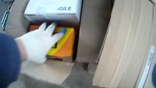 СОБИРАЮ КАРТОН ВЕЧЕРАМИ смотреть онлайн