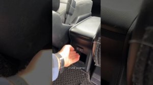 Toyota Voxy ПРОТИВ  Honda StepWGN SPADA