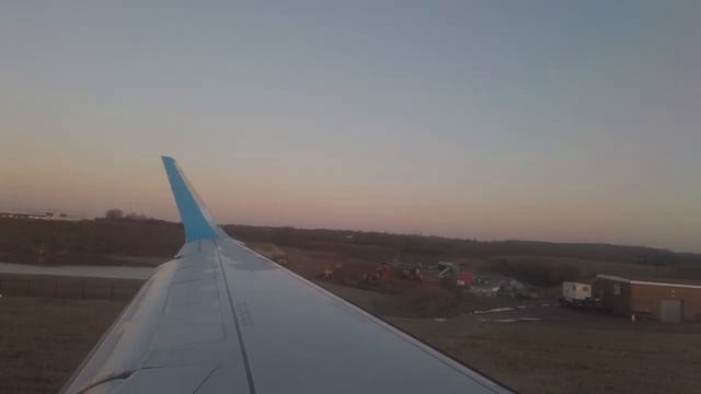 Level Airlines VK8405 London Luton Airport (LTN) to Amsterdam Schiphol (AMS) Walk through Xmas Day смотреть онлайн