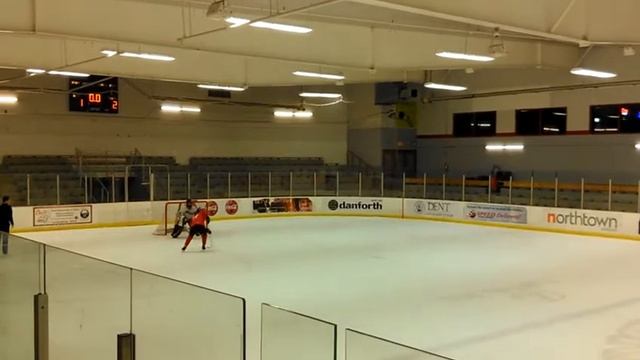 UB Intramural Ice Hockey post game shoot out смотреть онлайн