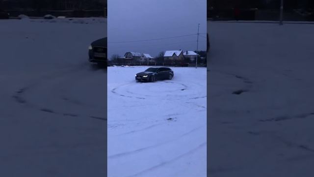 Audi A4 B8 2.0 TDI МКПП Quattro смотреть онлайн