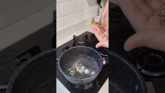 ?КАК ПОЧИСТИТЬ СЕРЕБРО. В домашних условиях. Простой способ. Как хранить серебро, чтобы не чернело.