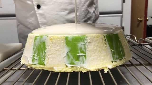 Cassata Cake: How to make the Sicilian dessert treat смотреть онлайн