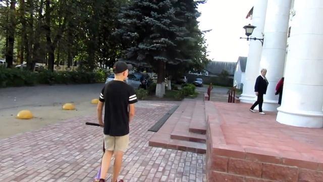 #ЗАПРЕЩАЮТ КАТАТЬСЯ / СНАПНУЛ РУЛЬ И ДОСКУ / трюковой самокат смотреть онлайн