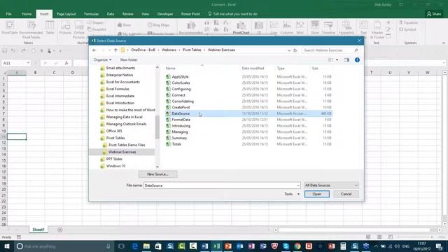 PivotTable Tips and Tricks - with Deb Ashby | Skillsology смотреть онлайн