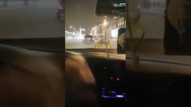 Катаемся По Питеру смотреть онлайн