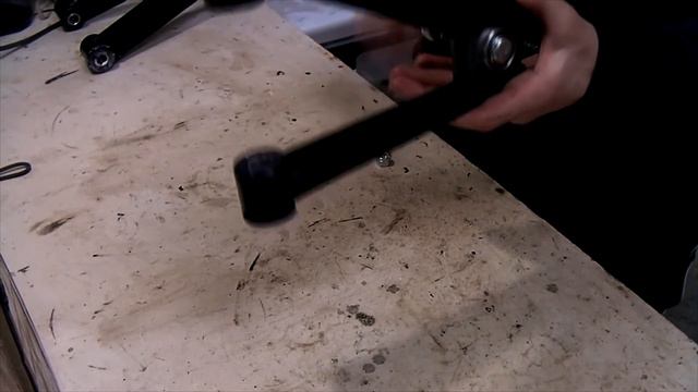 Lotus Europa - Ep 14: Front wishbones & uprights смотреть онлайн