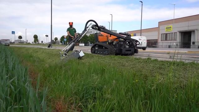 Кошения обочин и откосов RoboEVO | Energreen
