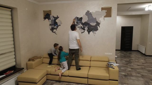 Монтаж карти світу Enjoy the Wood XXL смотреть онлайн
