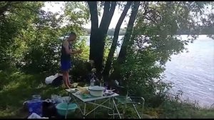 По БЕЗДОРОЖЬЮ на РЫБАЛКУ | Рыбалка на Оке | День рождения на реке | Готовим УХУ на природе. Спиннин