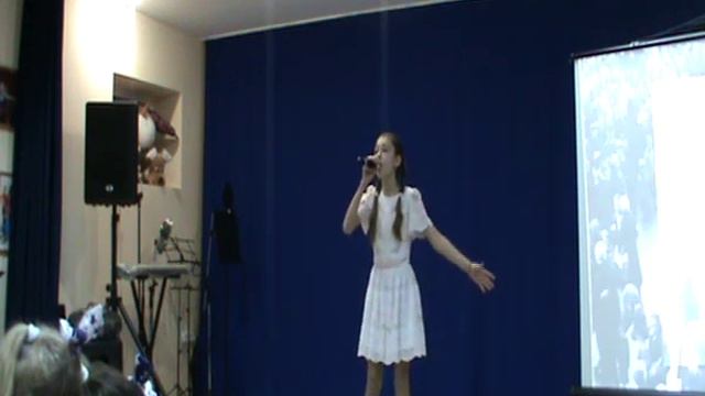 ДЭВС "Овации" Соболь Ксения "Ах эти тучи в голубом" (cover) смотреть онлайн