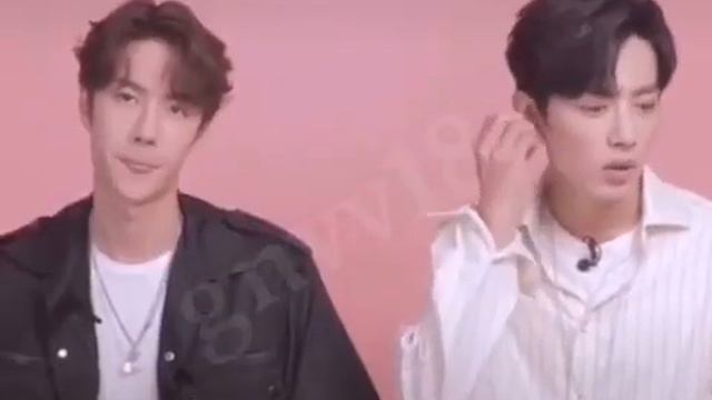 /Ван Ибо и Сяо Чжань/ Переозвучка интервью/ БОЧЖАНИ/Чё поженимся?✨