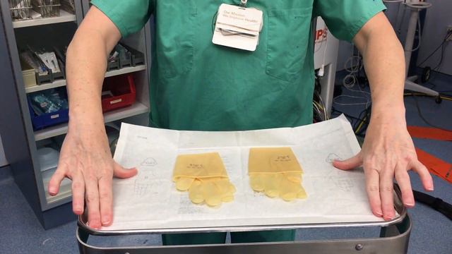 Sterile open gloving technique смотреть онлайн