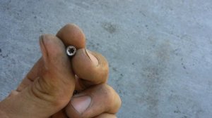 Как выкрутить болт с сорванной шляпкой (звездочка)