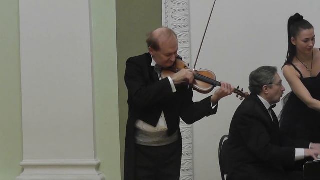 Александр ЧЕРНОВ . Сарасате "Интродукция тарантелла" смотреть онлайн